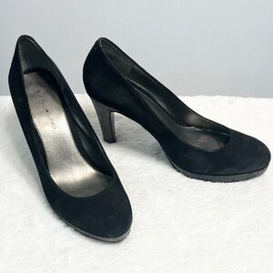 Bandolino Pumps Galleigh Black Suede Shoes with Faux Snake Heel Size 6